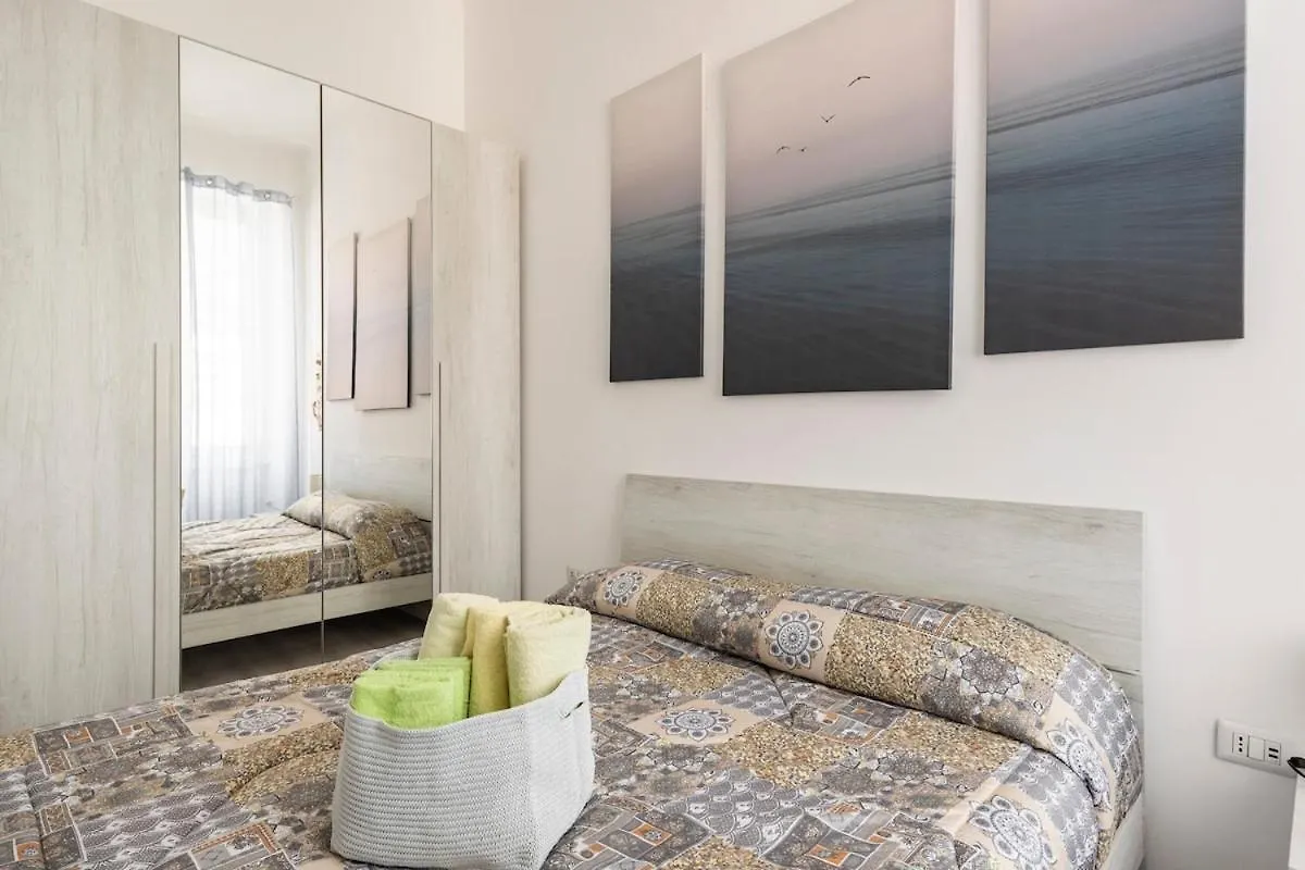Leo Holiday Homes Deiva Marina 0*,  Italy