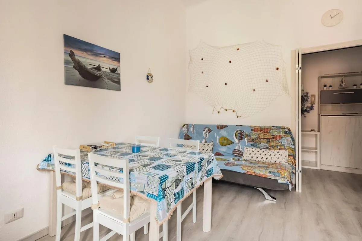 Apartment Leo Holiday Homes Deiva Marina Italy